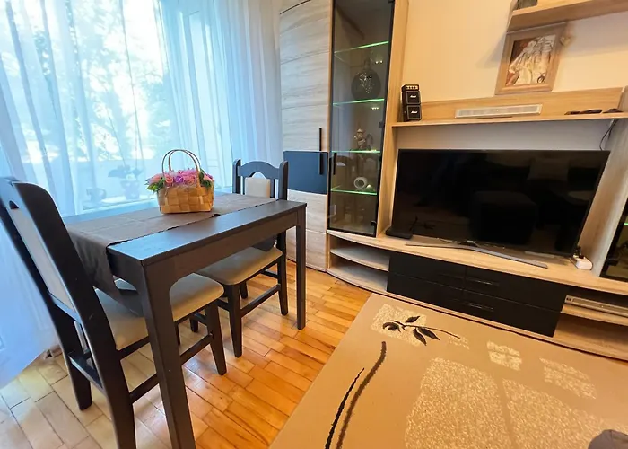 Apartamento Giza Cozy 1bdr W Wifi Near Arena 8888 And Sofiamed Sófia