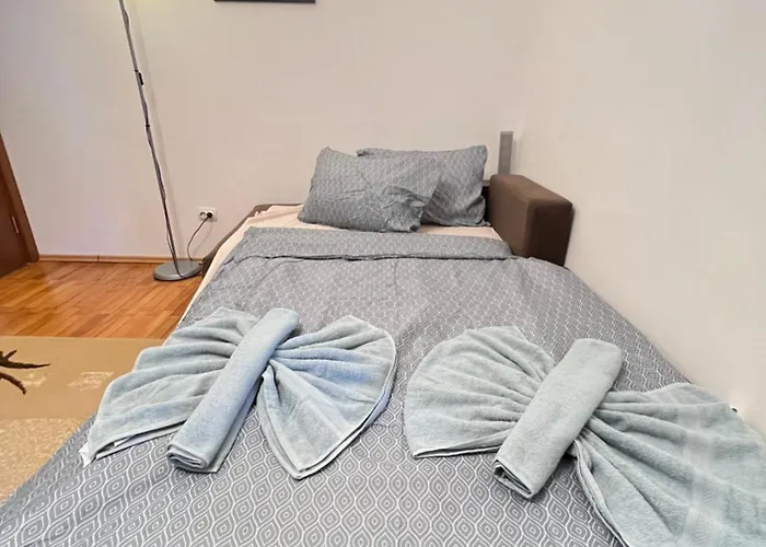 Giza Cozy 1bdr W Wifi Near Arena 8888 And Sofiamed Sófia