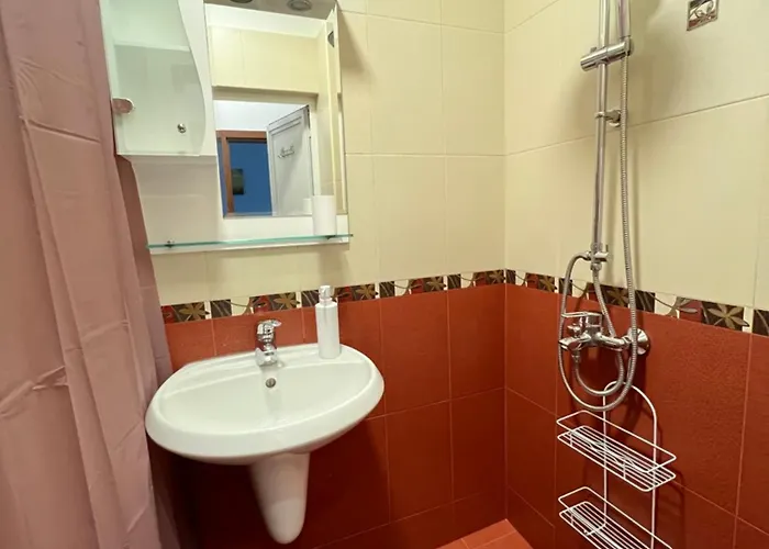 Giza Cozy 1bdr W Wifi Near Arena 8888 And Sofiamed Apartamento