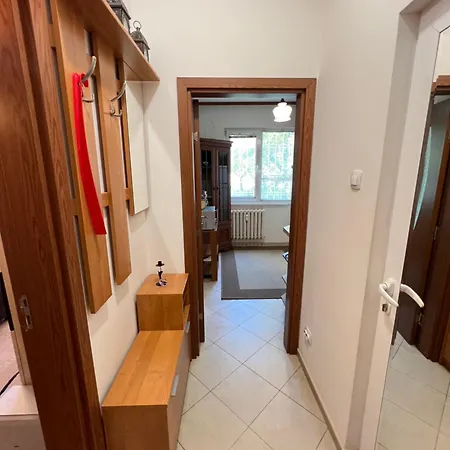 Apartman Giza Cozy 1bdr W Wifi Near Arena 8888 And Sofiamed Szófia